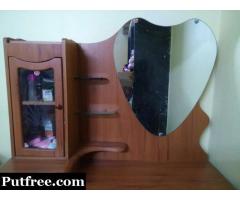 Heart shaped dressing table