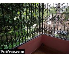 2 BHK with balcony [For family only] close to Railway Stn, Bakery Jn, Women's College